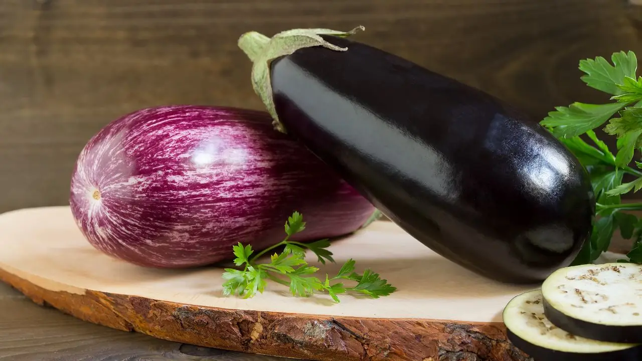 Melanzane: tutti i metodi naturali per difenderle dai parassiti Immagine selezionata