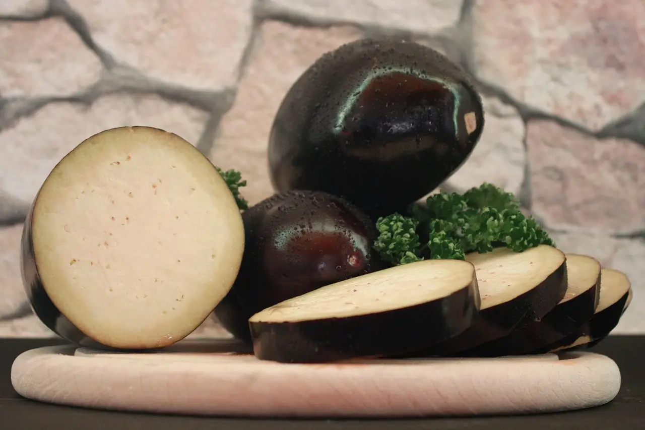 Melanzane: tutti i metodi naturali per difenderle dai parassiti Immagine selezionata
